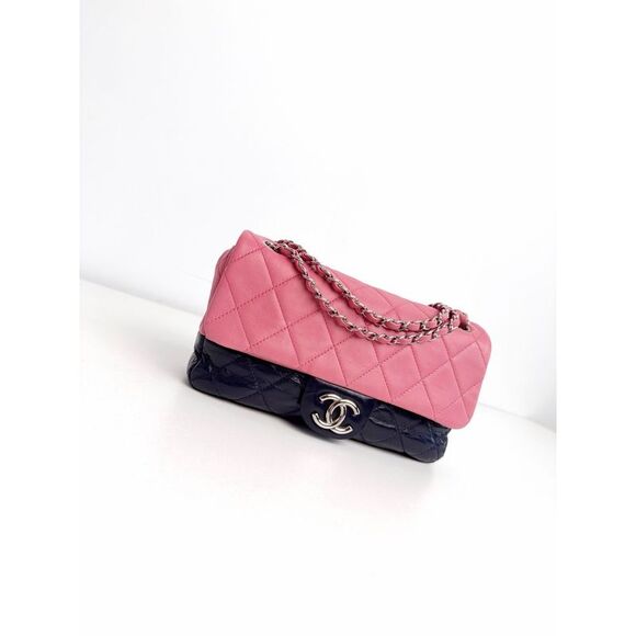 Chanel Handbags - Chanel Women Pre-Loved Bag Very Good Condition
